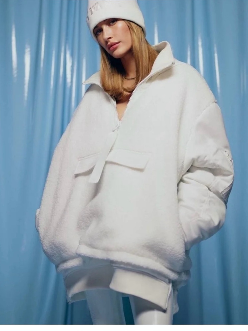 Adidas x IVY PARK
1/2 Zip Sherpa Layered Jacket